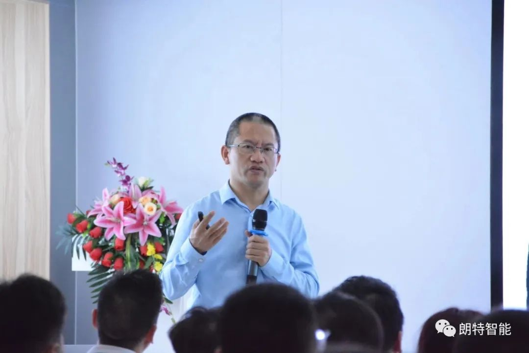 yy易游体育智能：20年筚路蓝缕，，，，，，员工幸福与客户幸福的不懈钻营